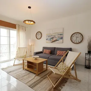 Appartement B37 - Door, Lagos